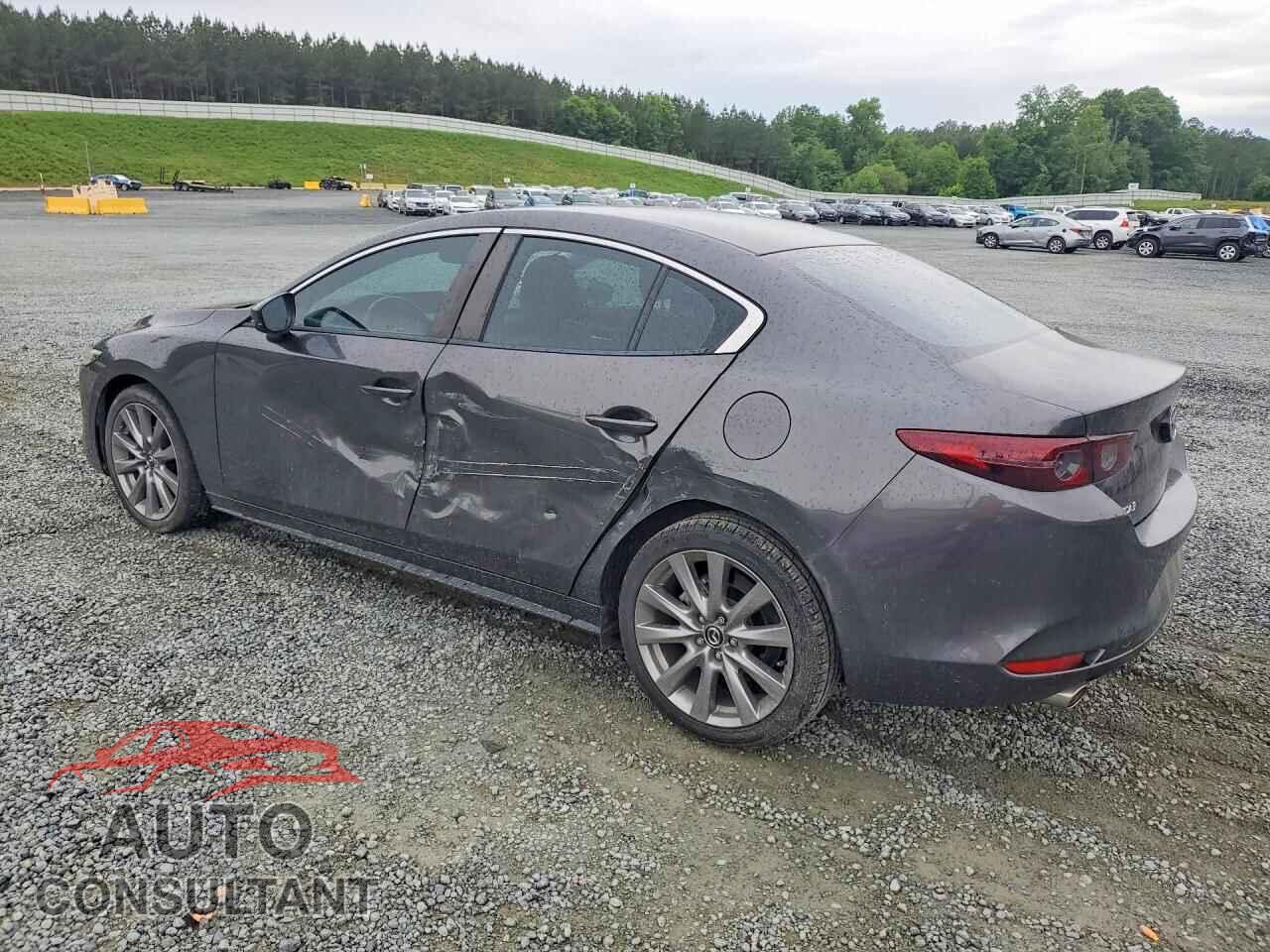 MAZDA 3 2021 - JM1BPABL7M1326010