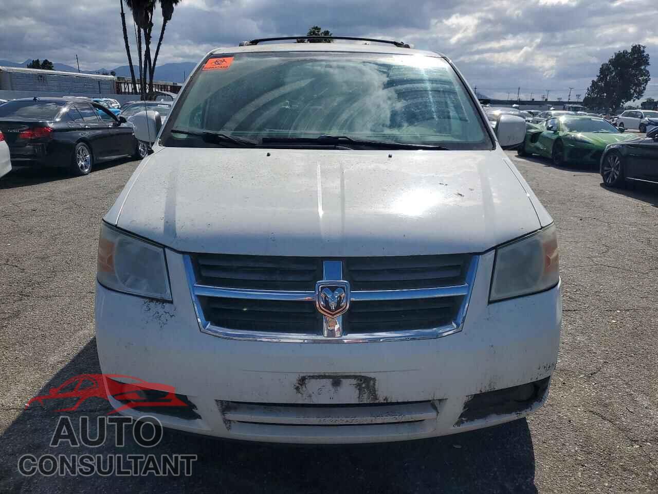 DODGE CARAVAN 2010 - 2D4RN5D15AR297687