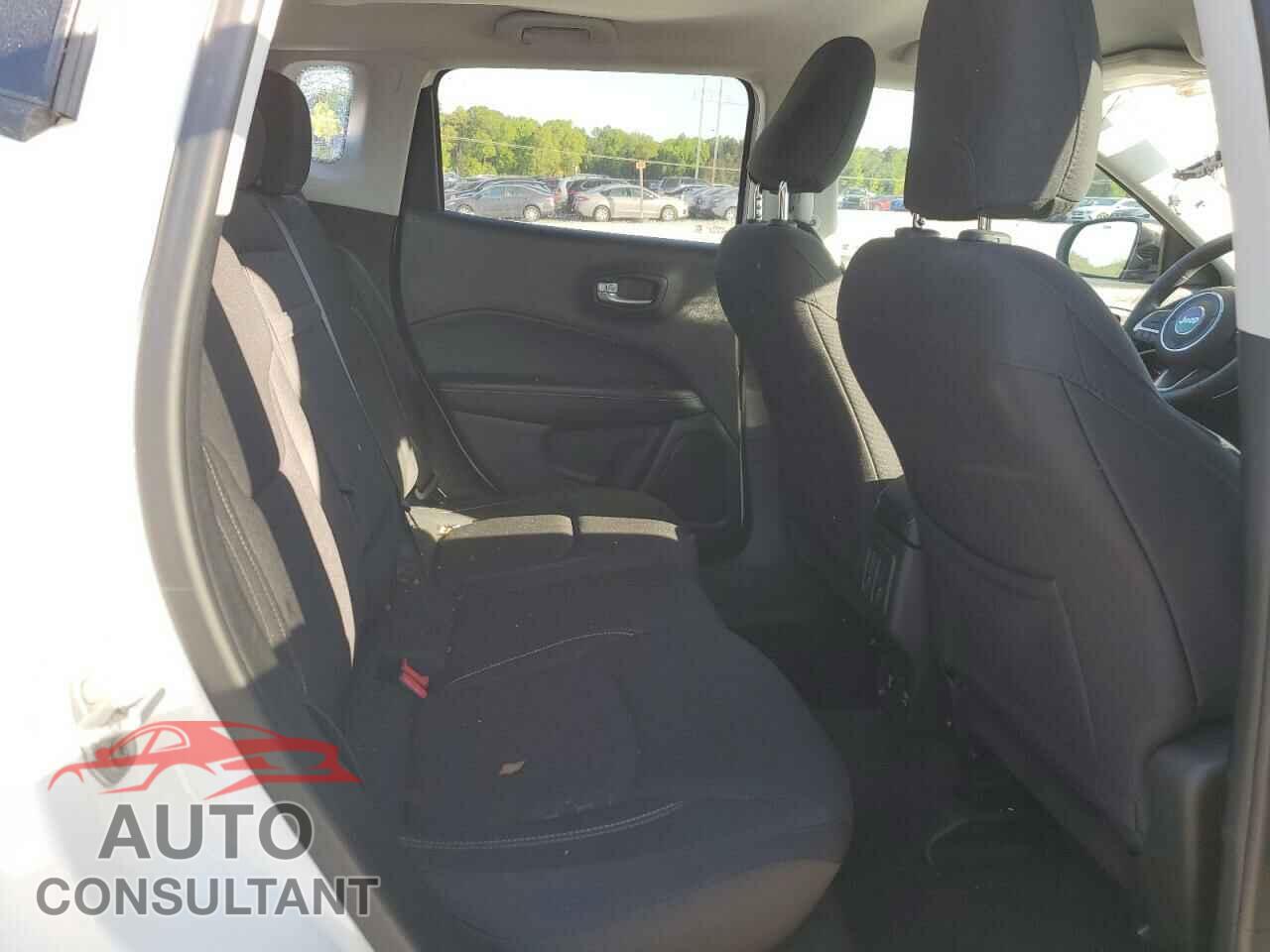 JEEP COMPASS 2018 - 3C4NJCAB5JT214944