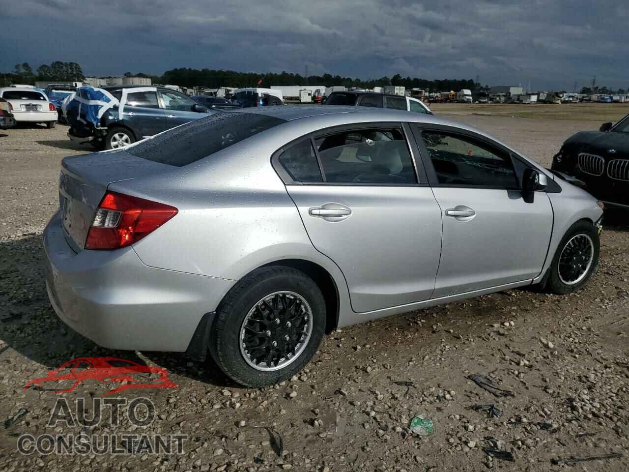 HONDA CIVIC 2012 - 19XFB2F50CE031621