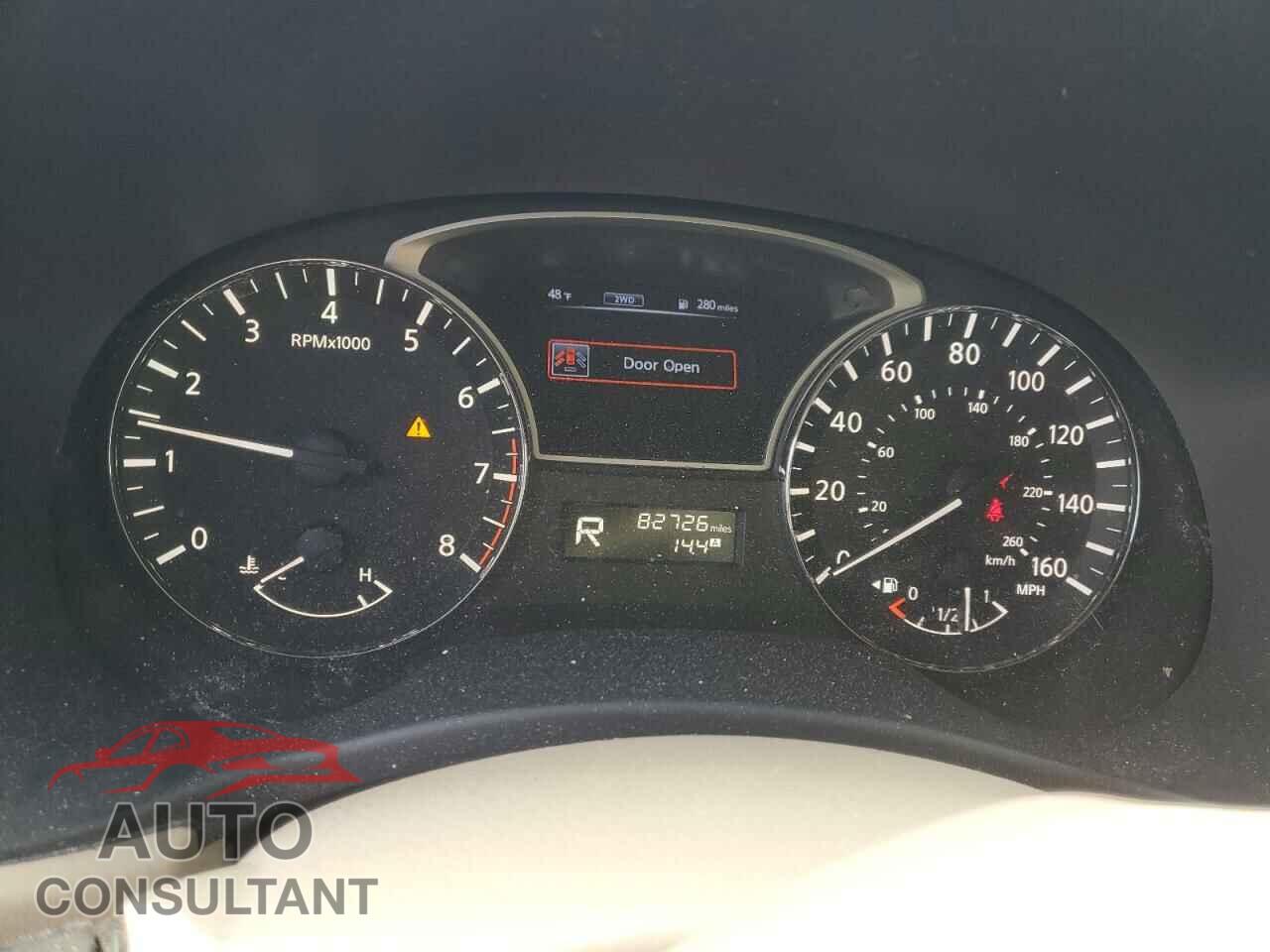 NISSAN PATHFINDER 2015 - 5N1AR2MMXFC715079