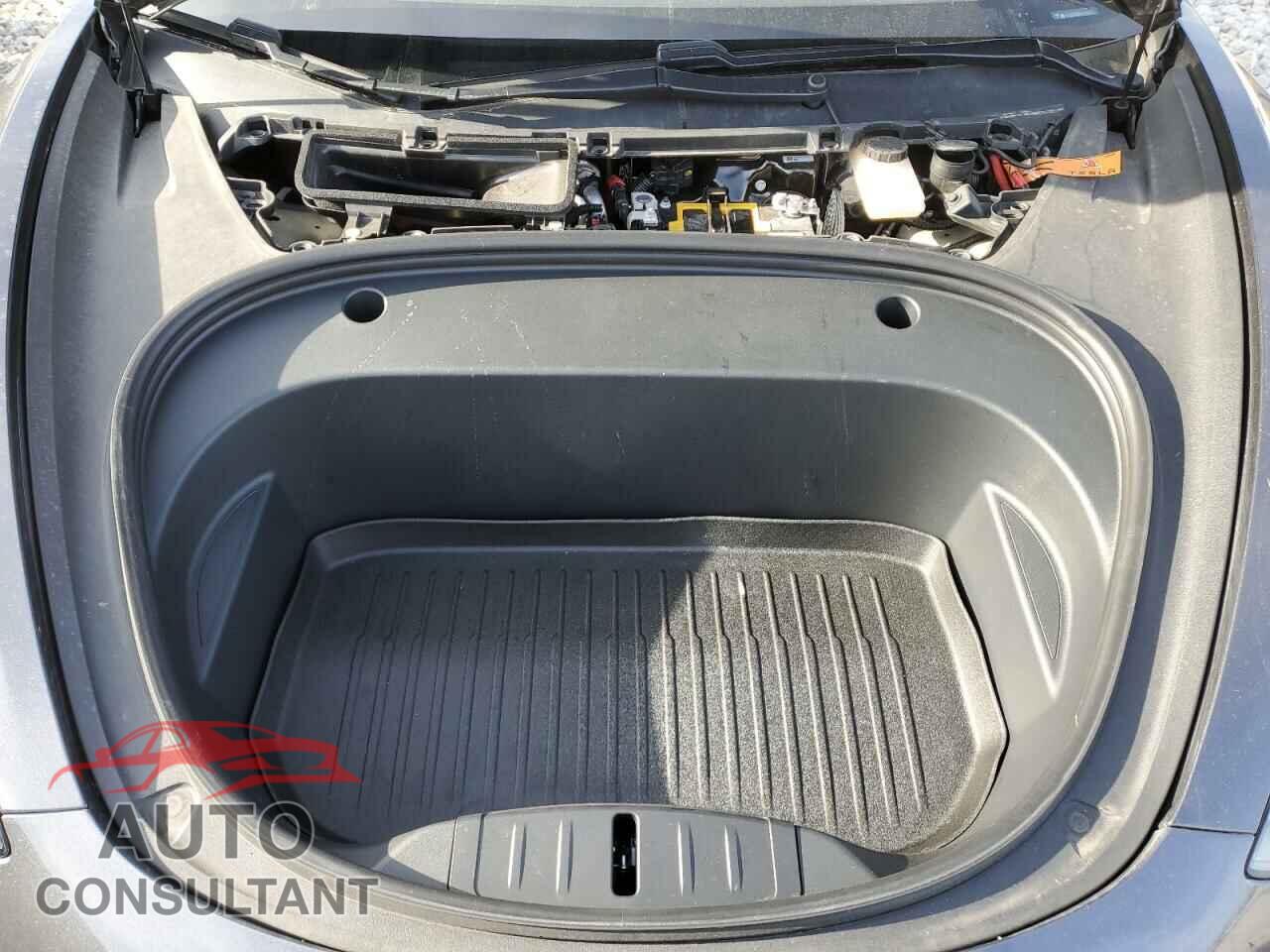 TESLA MODEL 3 2021 - 5YJ3E1EB6MF990013