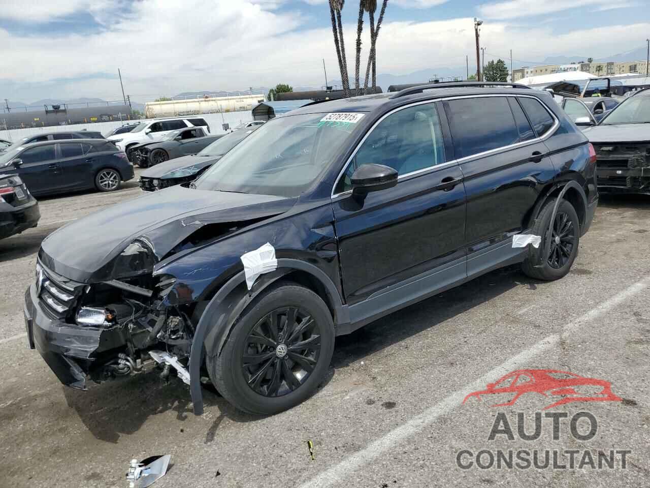 VOLKSWAGEN TIGUAN 2019 - 3VV3B7AXXKM142949