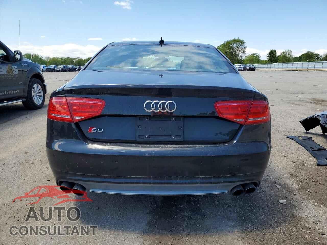 AUDI S8 2013 - WAUD2AFD7DN029657