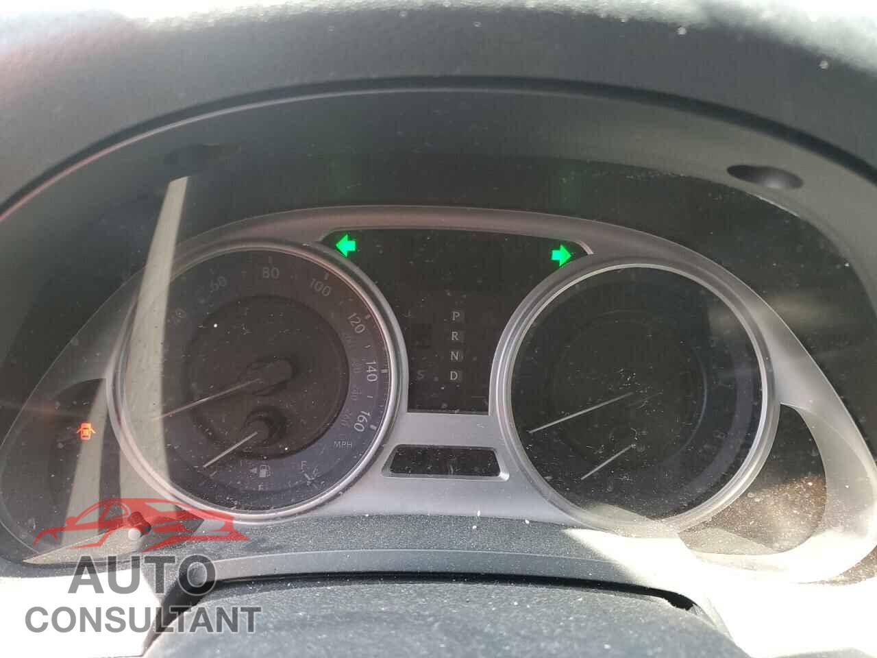 LEXUS IS 2010 - JTHCF5C28A5043283