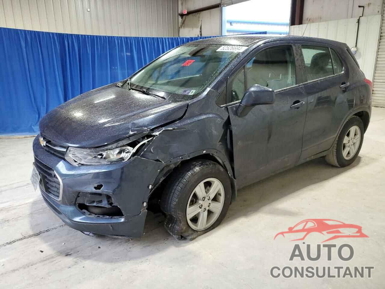 CHEVROLET TRAX 2018 - 3GNCJNSB6JL152088