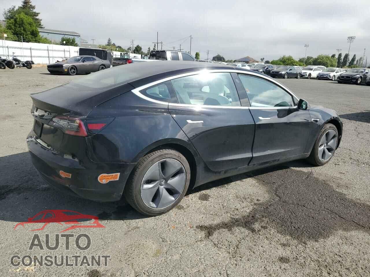 TESLA MODEL 3 2020 - 5YJ3E1EA9LF606716