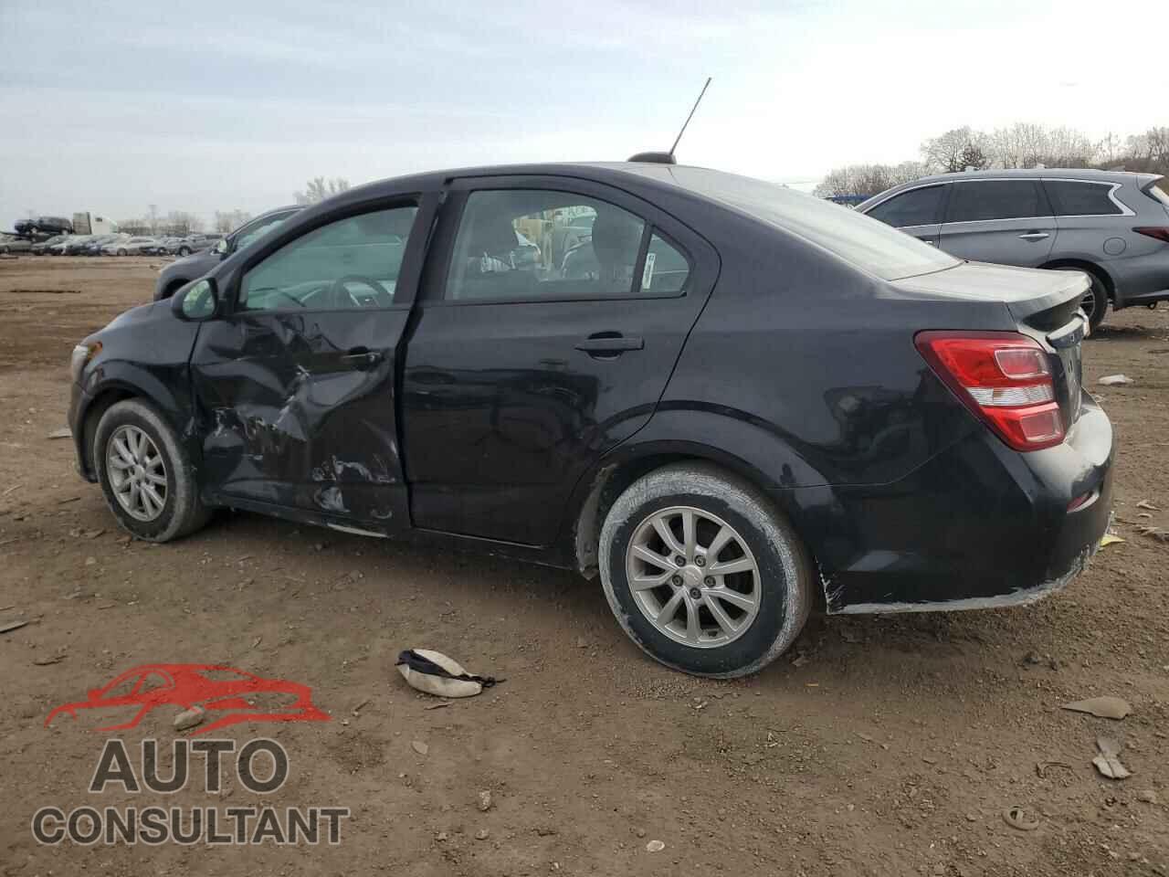 CHEVROLET SONIC 2017 - 1G1JB5SH5H4140587