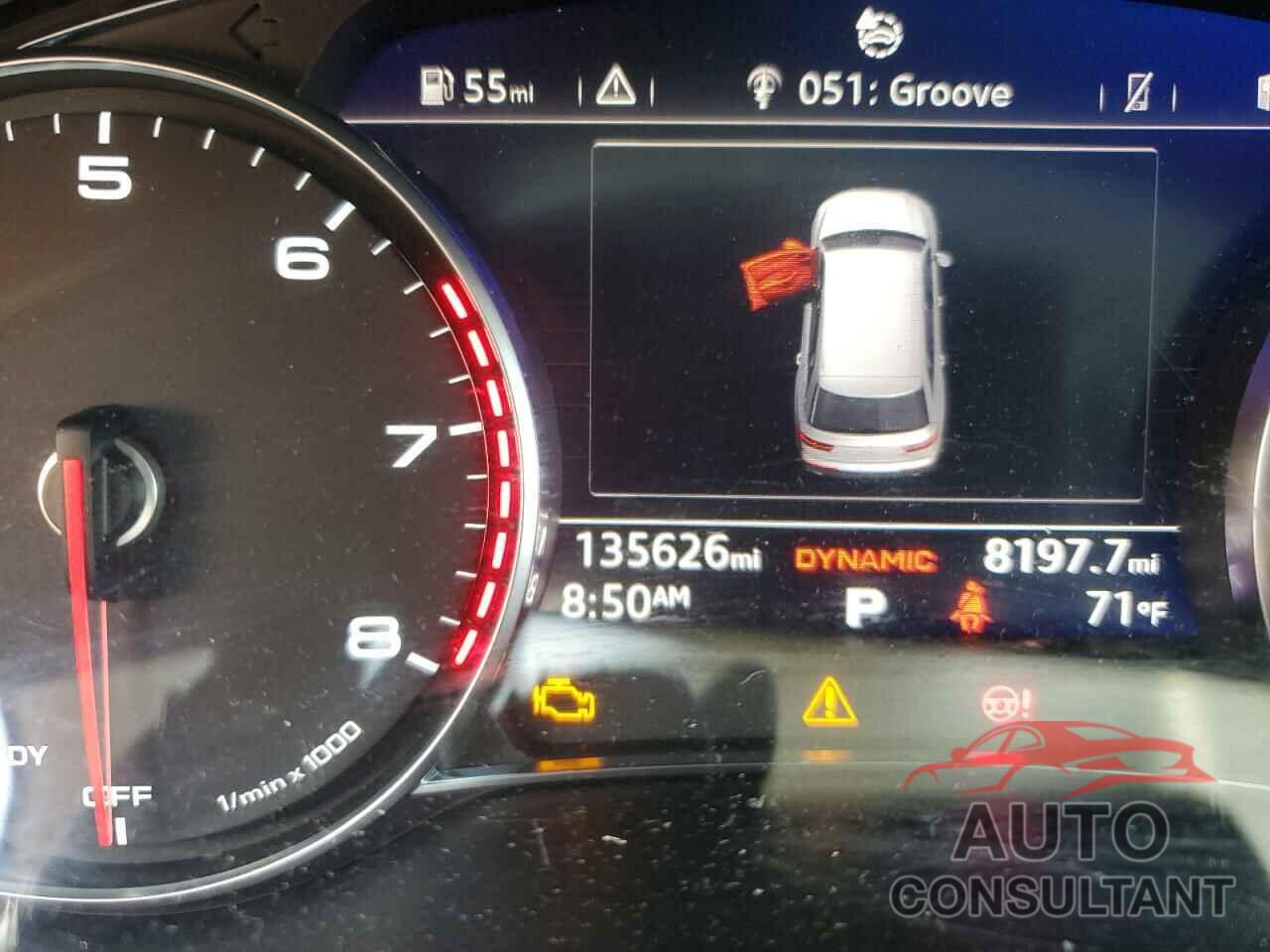AUDI Q7 2018 - WA1LAAF70JD005465