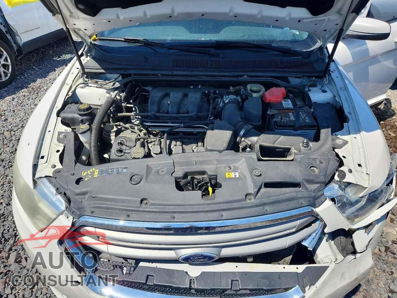 FORD TAURUS 2014 - 1FAHP2E80EG136707