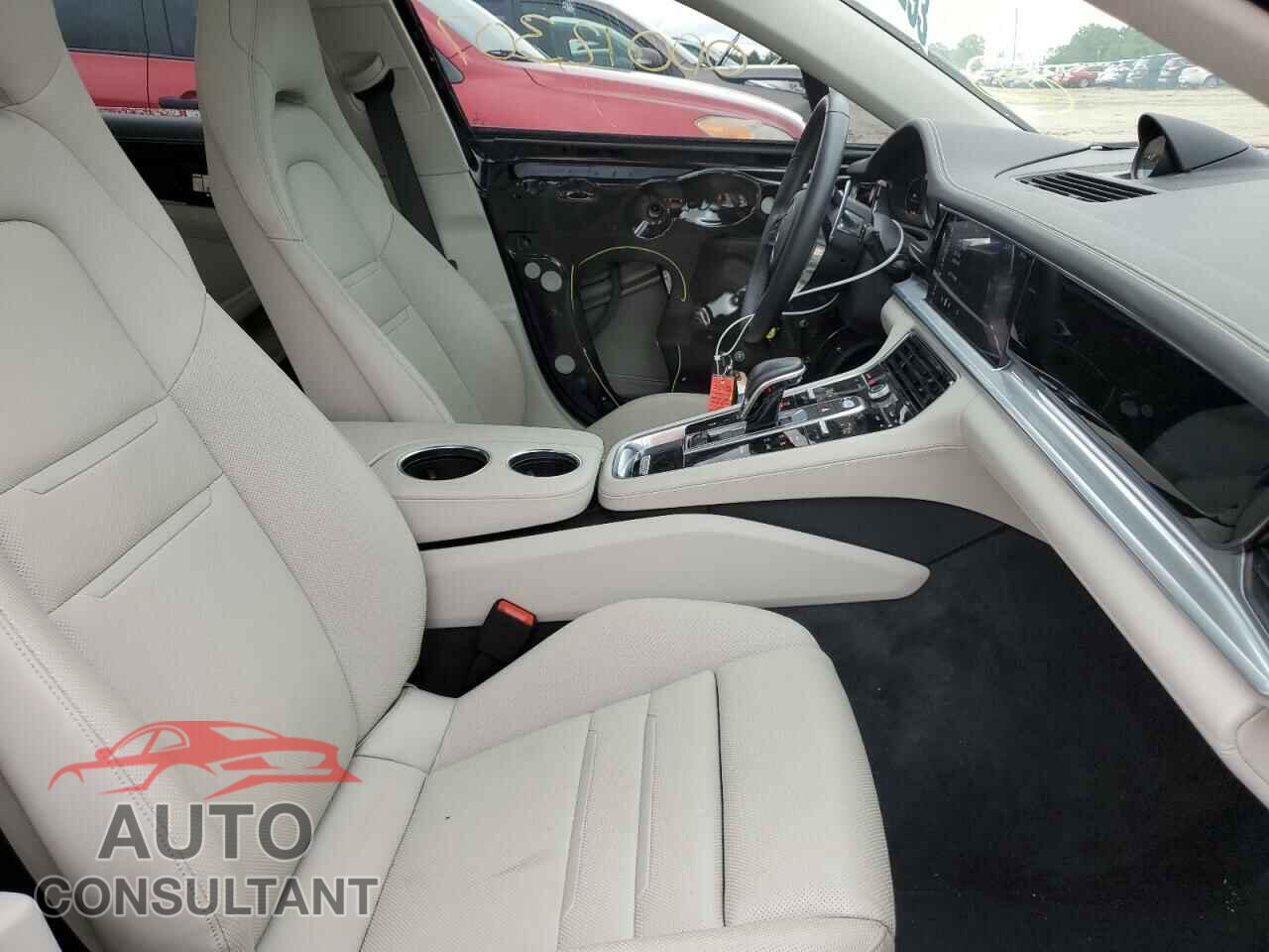PORSCHE PANAMERA 2018 - WP0AA2A78JL109394