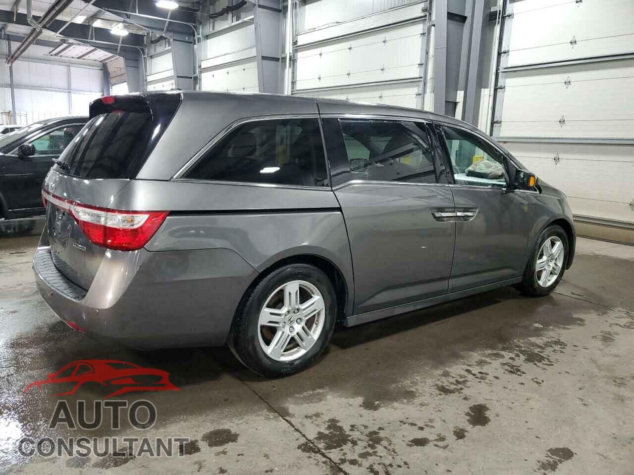 HONDA ODYSSEY 2013 - 5FNRL5H90DB071415