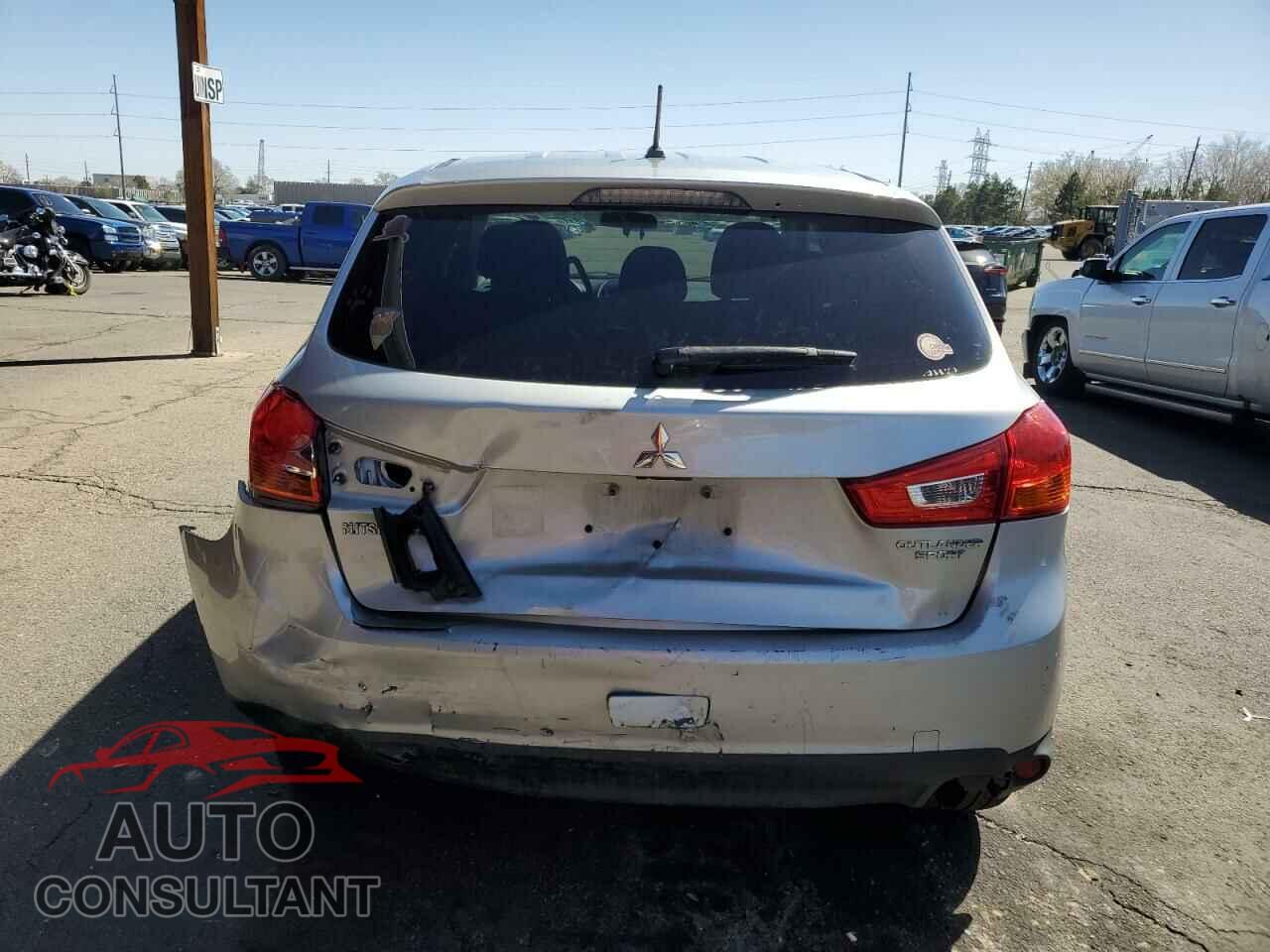 MITSUBISHI OUTLANDER 2013 - 4A4AR3AU7DE015741