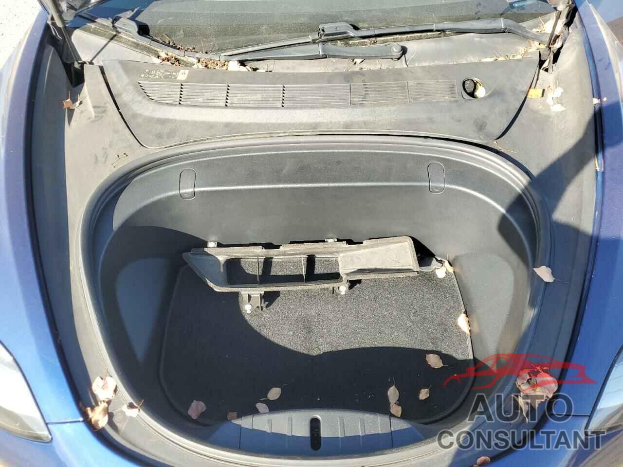 TESLA MODEL 3 2018 - 5YJ3E1EA6JF040351