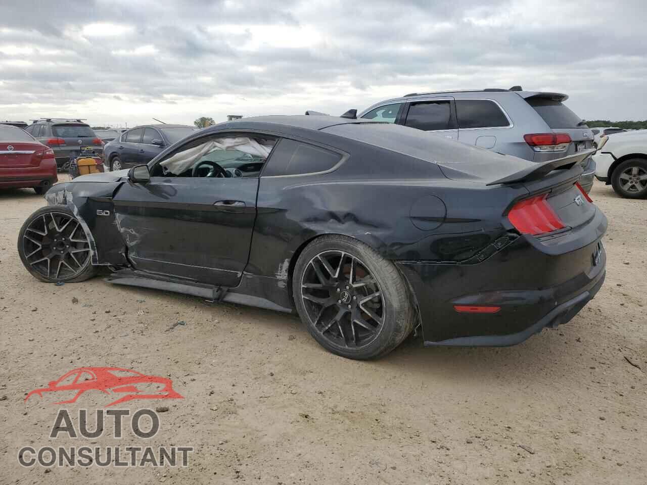 FORD MUSTANG 2022 - 1FA6P8CF2N5123366
