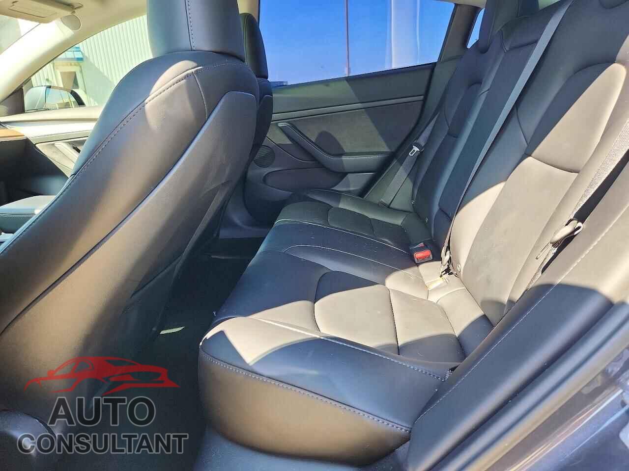 TESLA MODEL 3 2023 - 5YJ3E1EA0PF599838