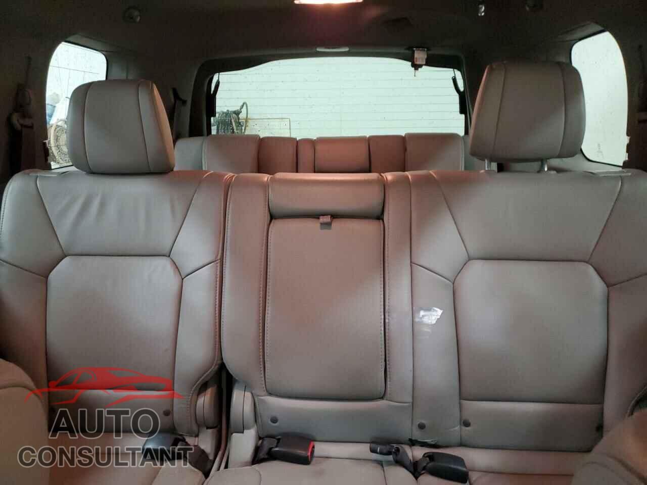 HONDA PILOT 2013 - 5FNYF4H55DB040445