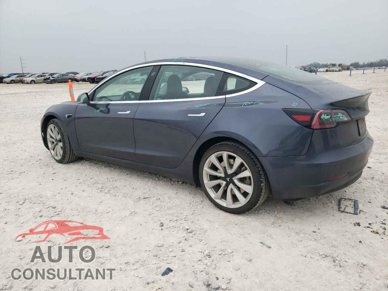 TESLA MODEL 3 2020 - 5YJ3E1EB6LF620193