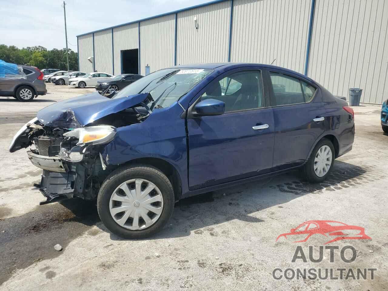 NISSAN VERSA 2018 - 3N1CN7AP9JL884496
