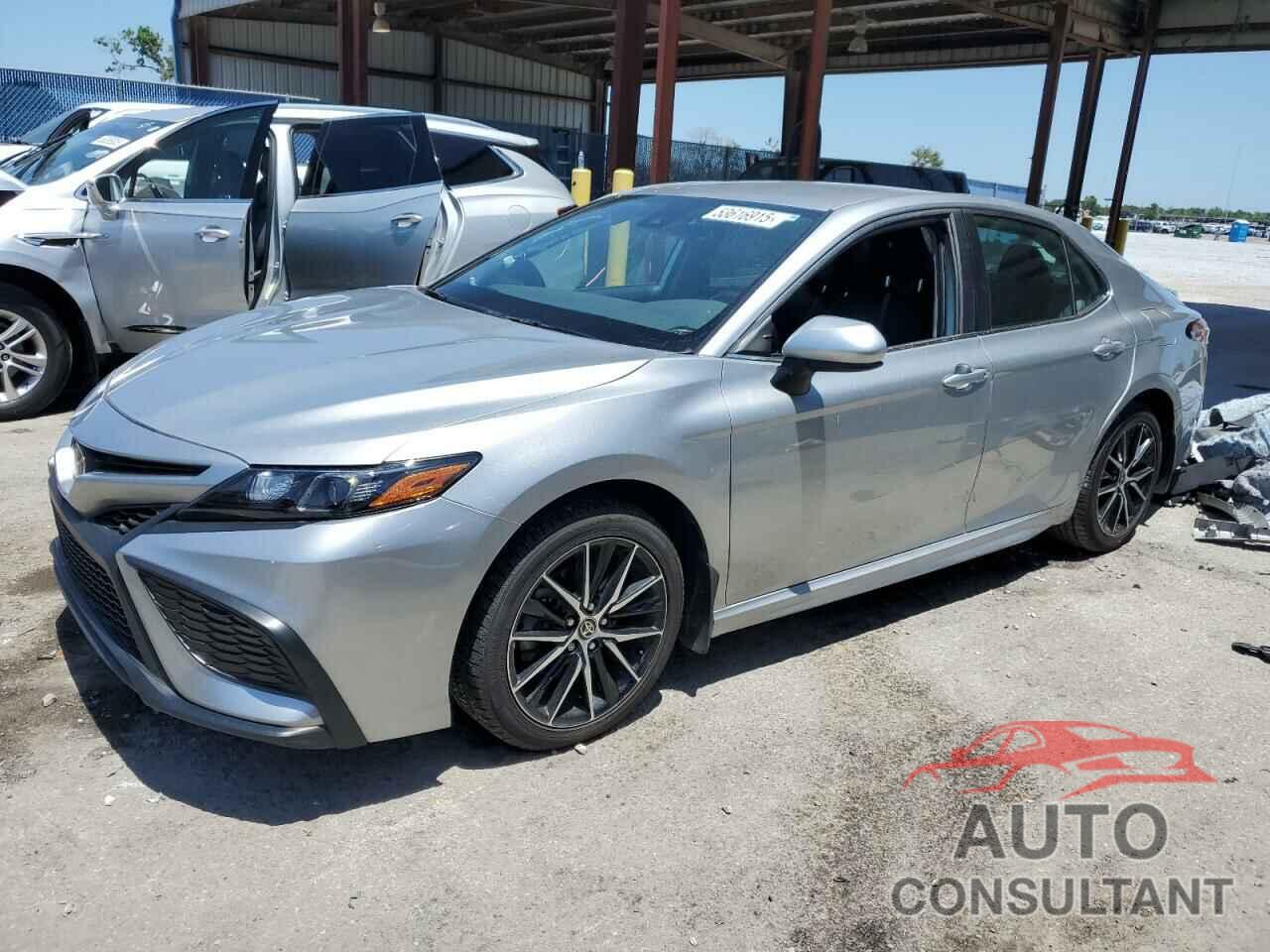 TOYOTA CAMRY 2021 - 4T1G11AK8MU517123