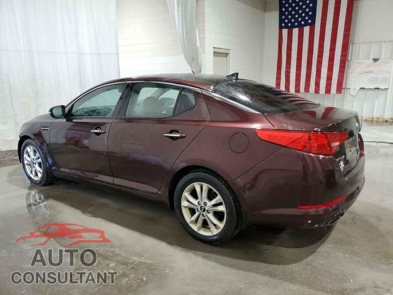 KIA OPTIMA 2011 - KNAGN4A72B5157843