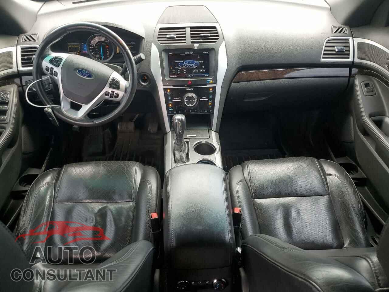 FORD EXPLORER 2011 - 1FMHK8F88BGA68030