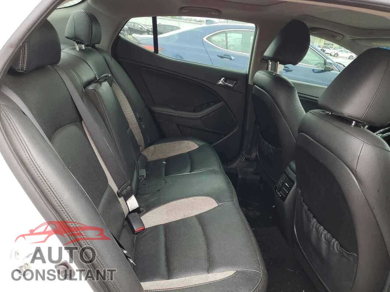KIA OPTIMA 2012 - 5XXGR4A68CG026704