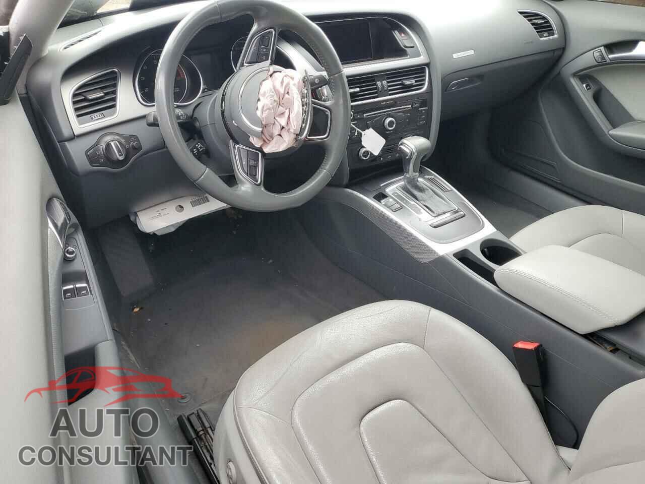 AUDI A5 2013 - WAUCFAFR2DA018360