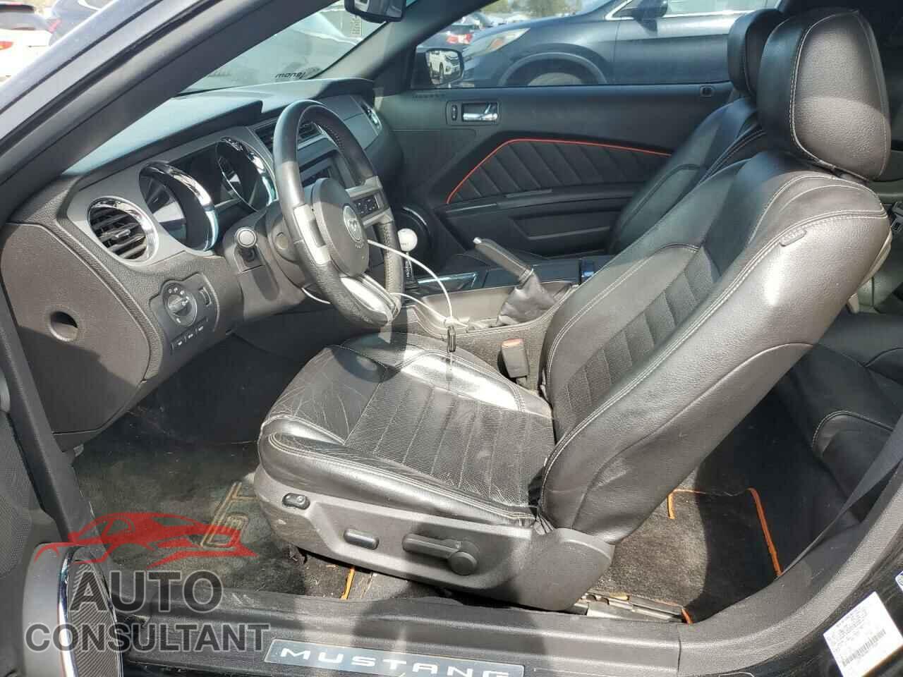 FORD MUSTANG 2010 - 1ZVBP8CH8A5119369