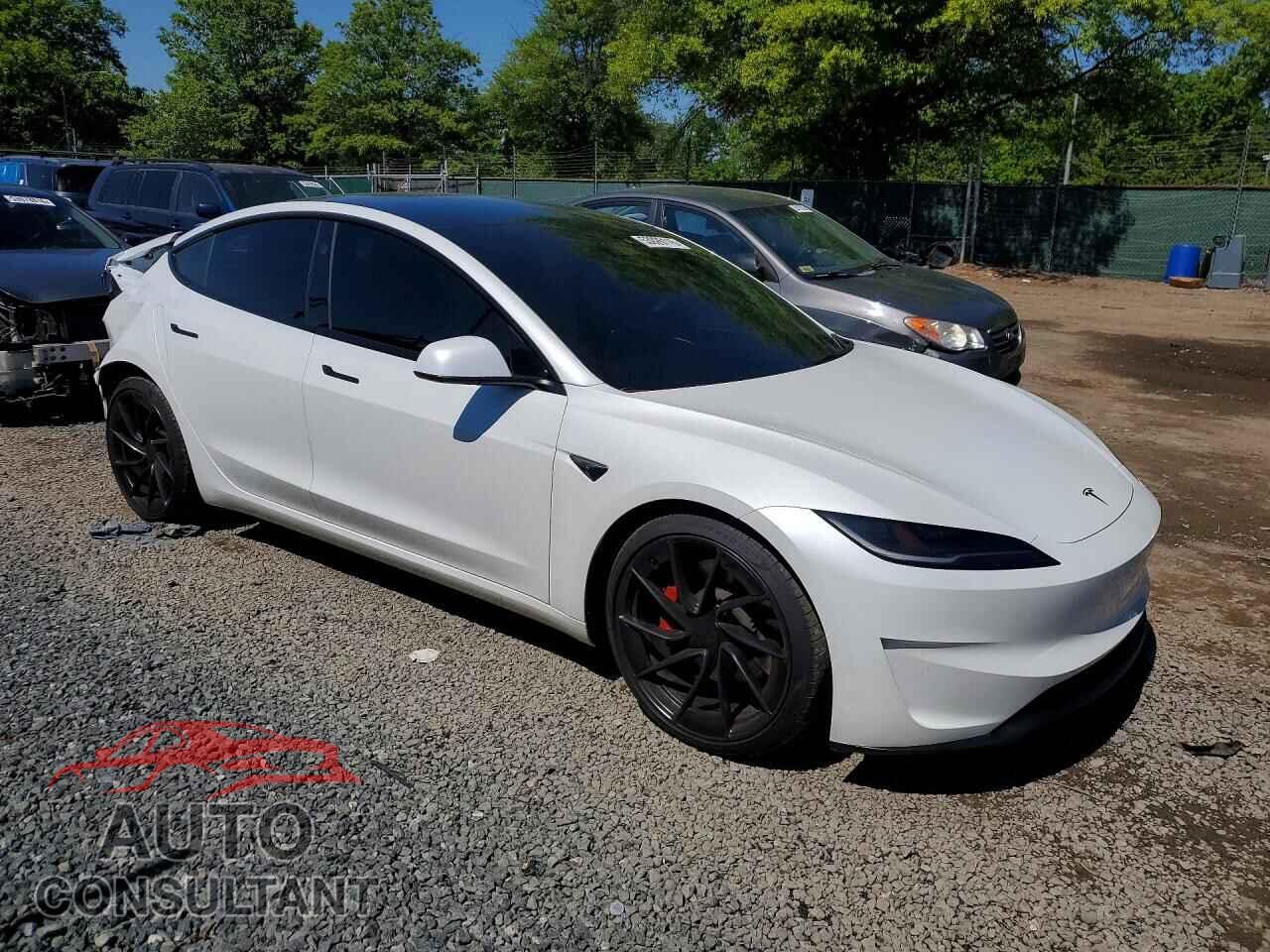 TESLA MODEL 3 2024 - 5YJ3E1ET9RF788203