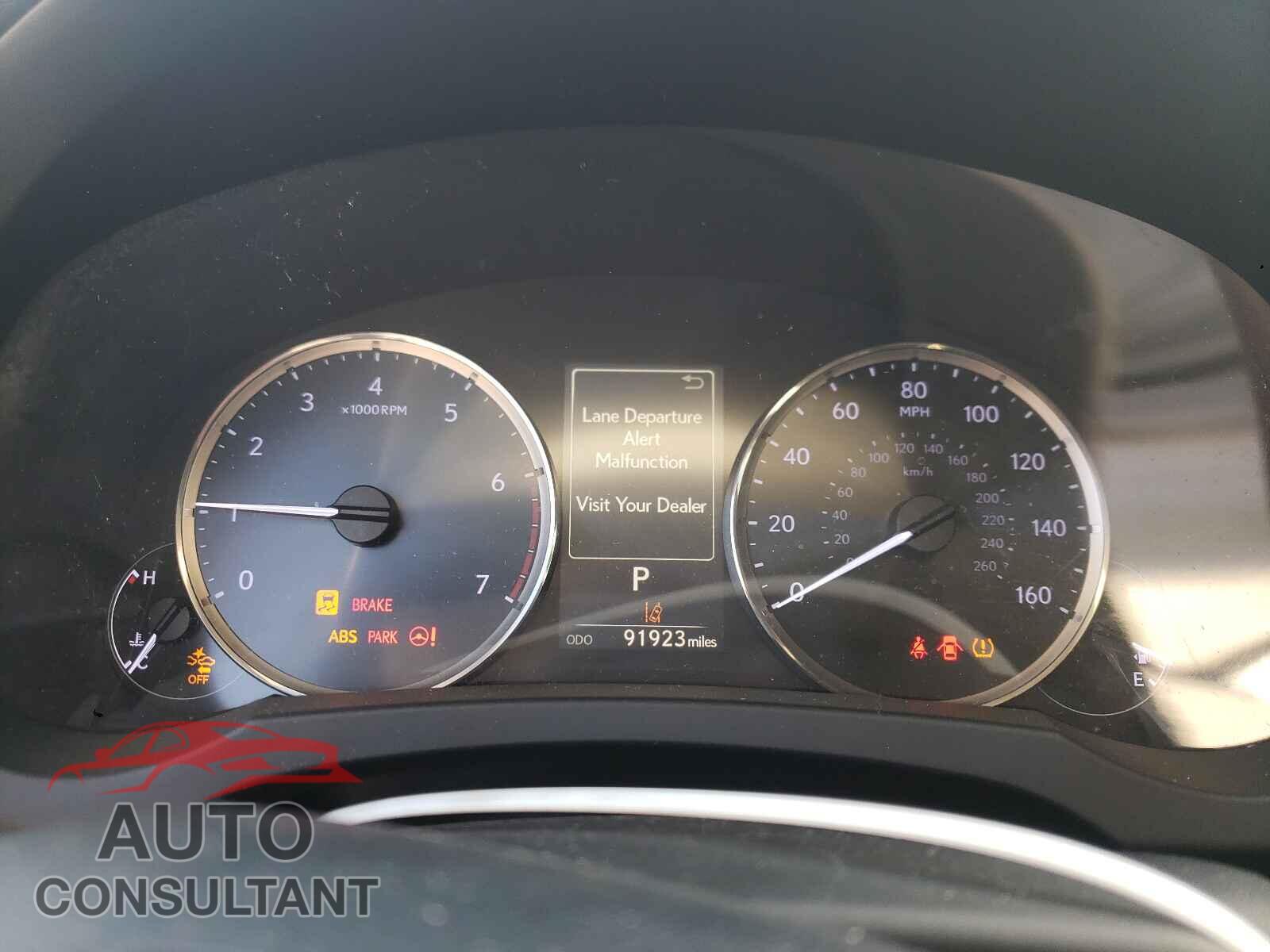 LEXUS IS 2017 - JTHBA1D21H5059949