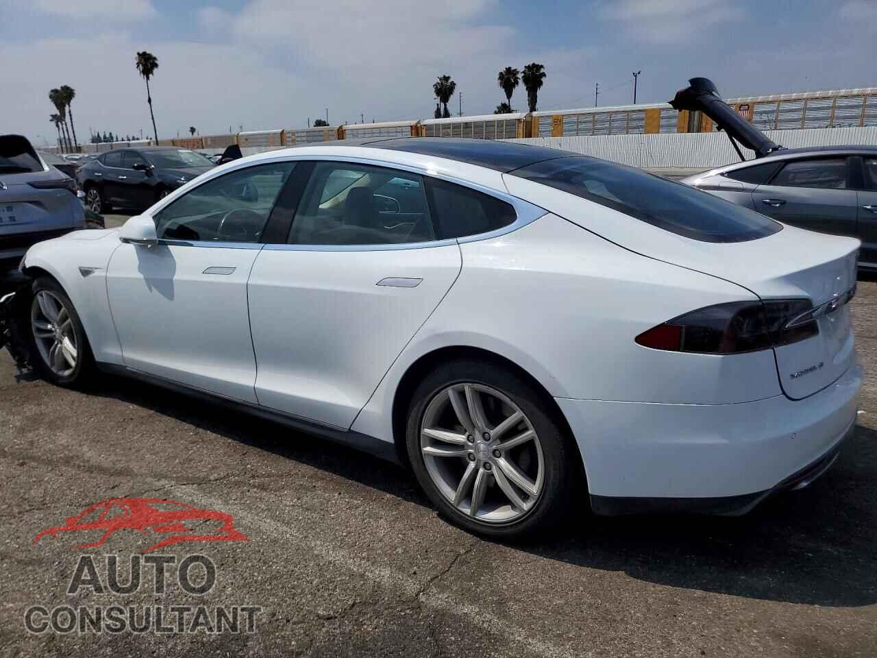 TESLA MODEL S 2014 - 5YJSA1S15EFP30383