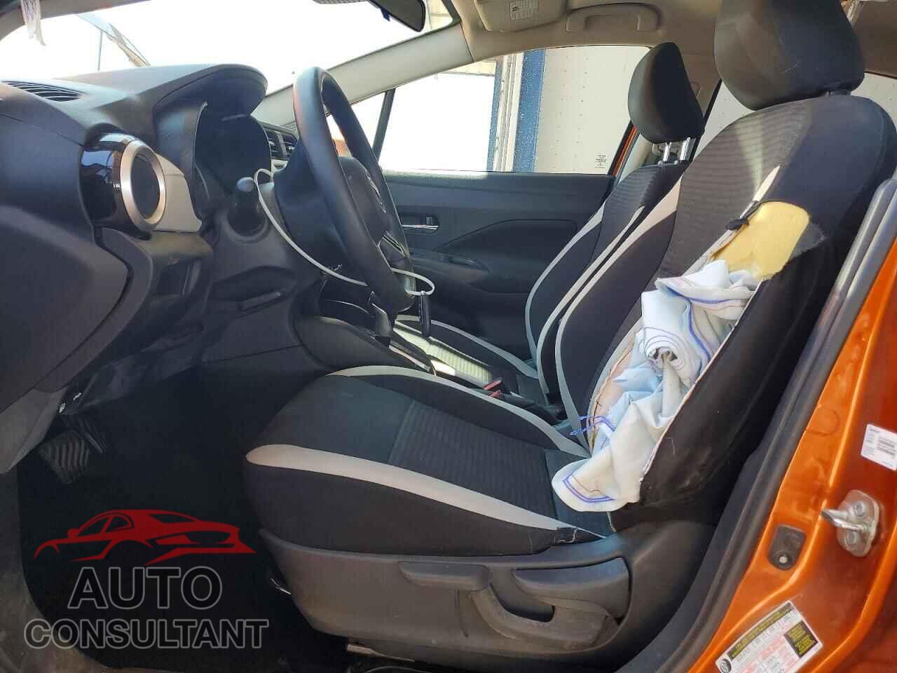 NISSAN VERSA 2021 - 3N1CN8EVXML845709