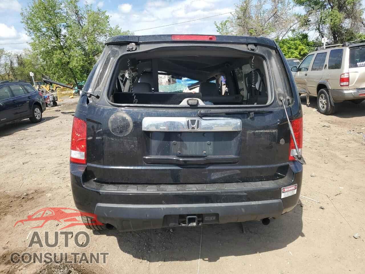 HONDA PILOT 2011 - 5FNYF4H79BB070918
