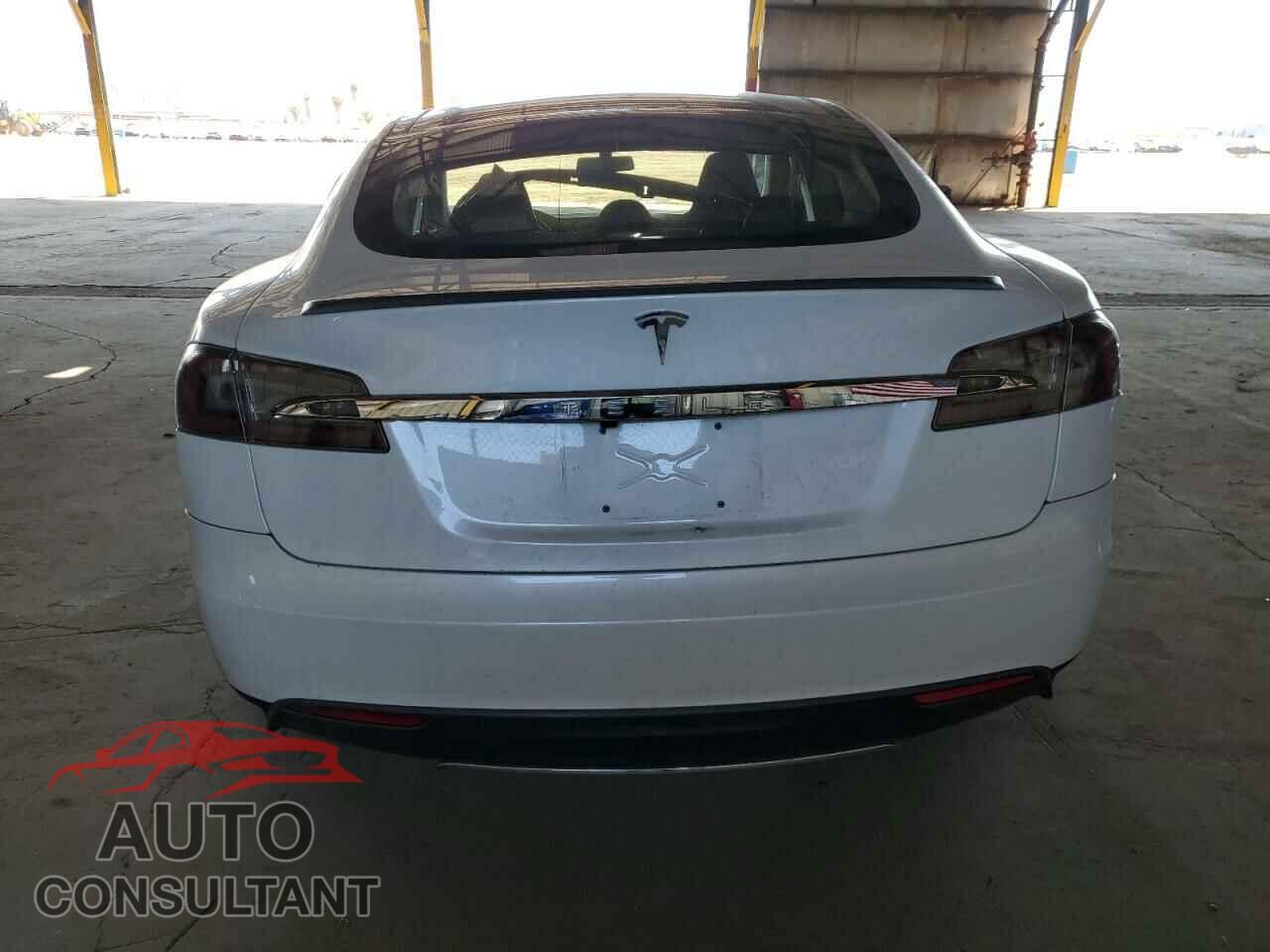 TESLA MODEL S 2012 - 5YJSA1CP7CFP02830