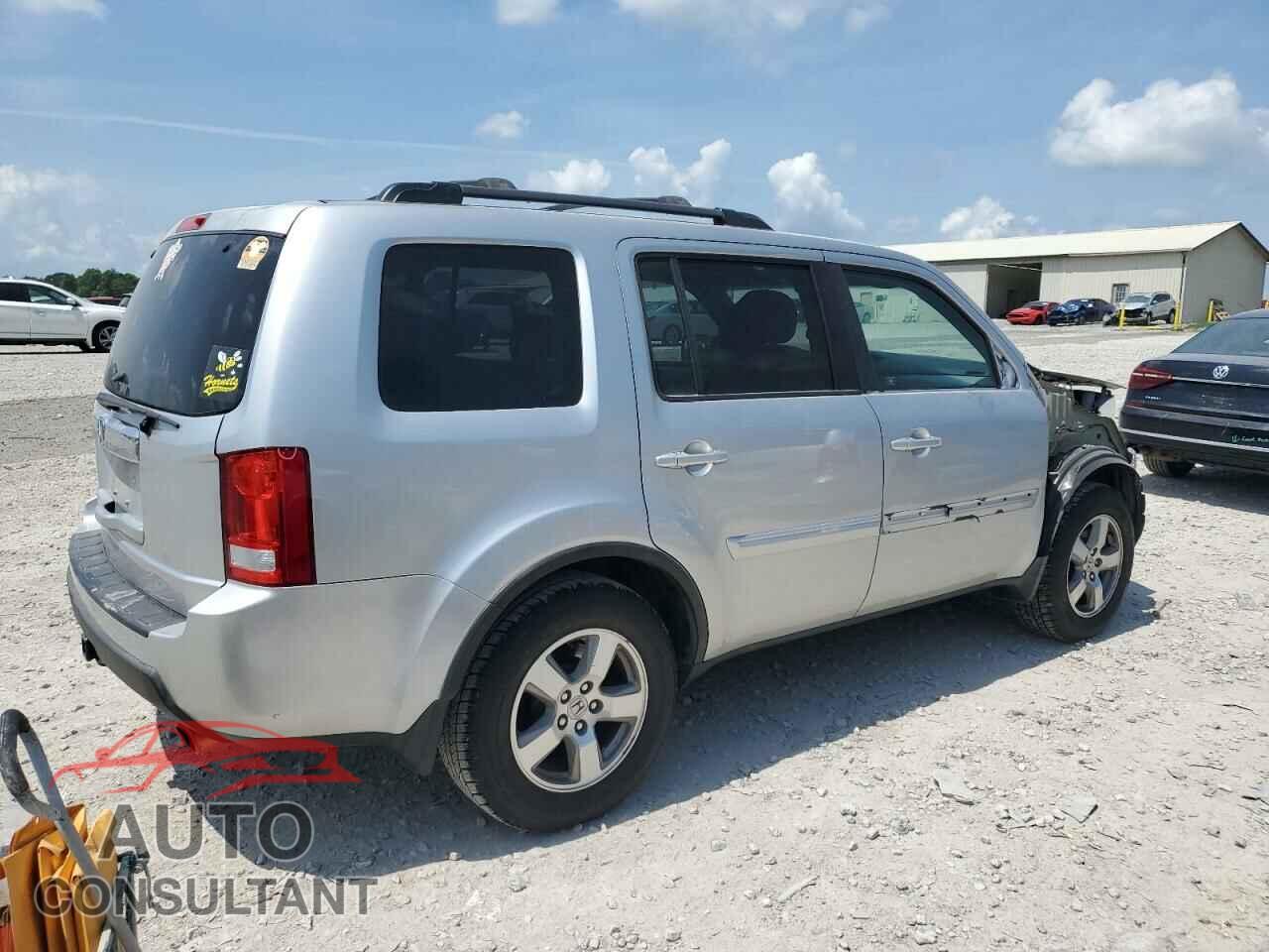 HONDA PILOT 2011 - 5FNYF3H54BB013065