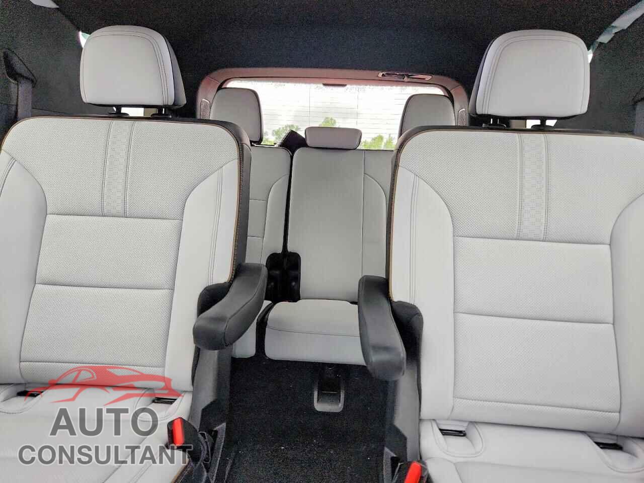 CHEVROLET TRAVERSE 2025 - 1GNERKRS9SJ240065