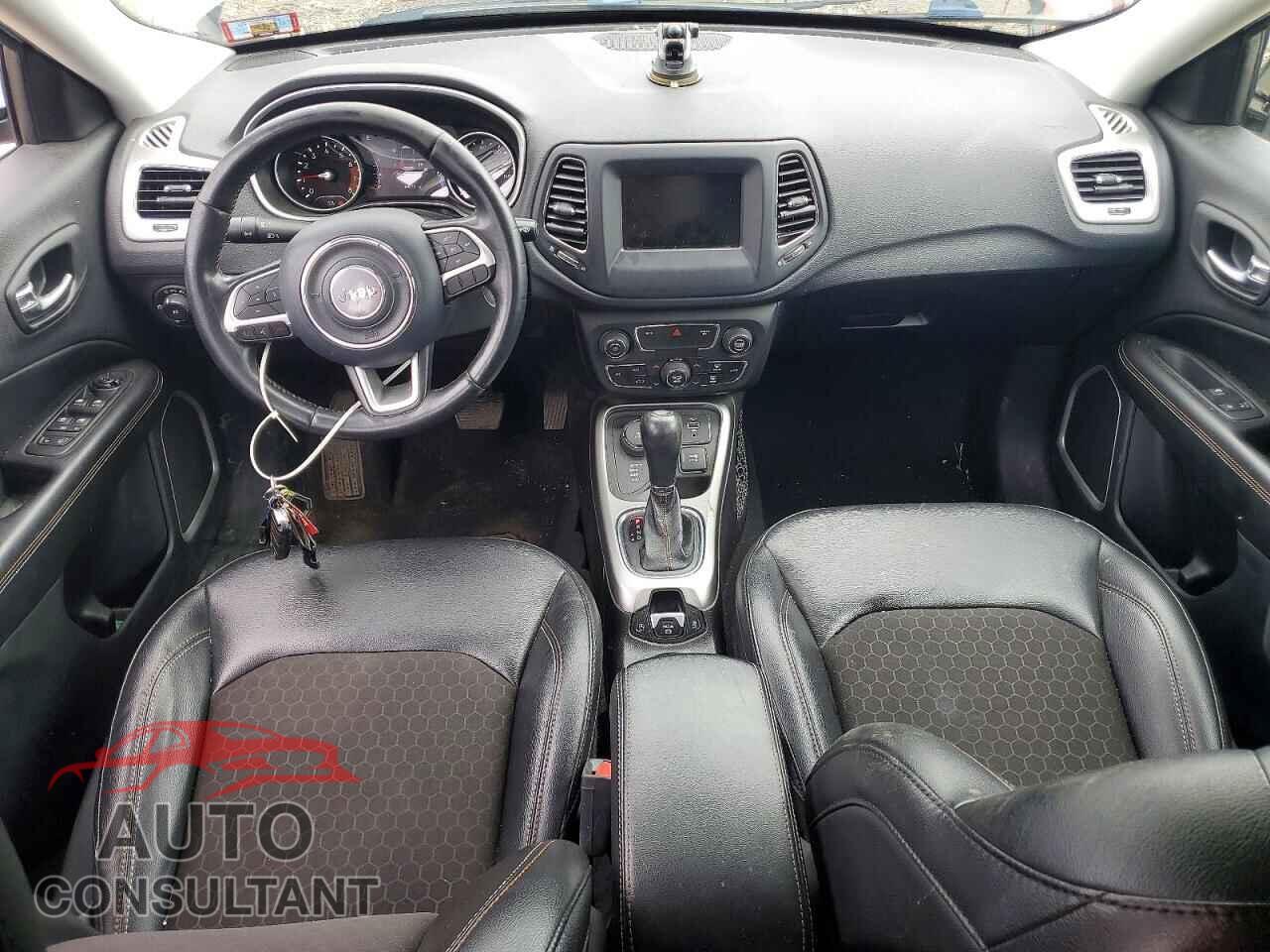 JEEP COMPASS 2020 - 3C4NJDBB6LT217634