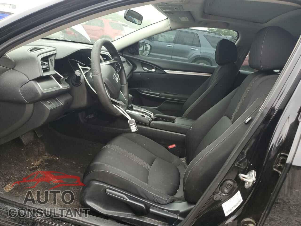 HONDA CIVIC 2018 - 2HGFC2F74JH596519