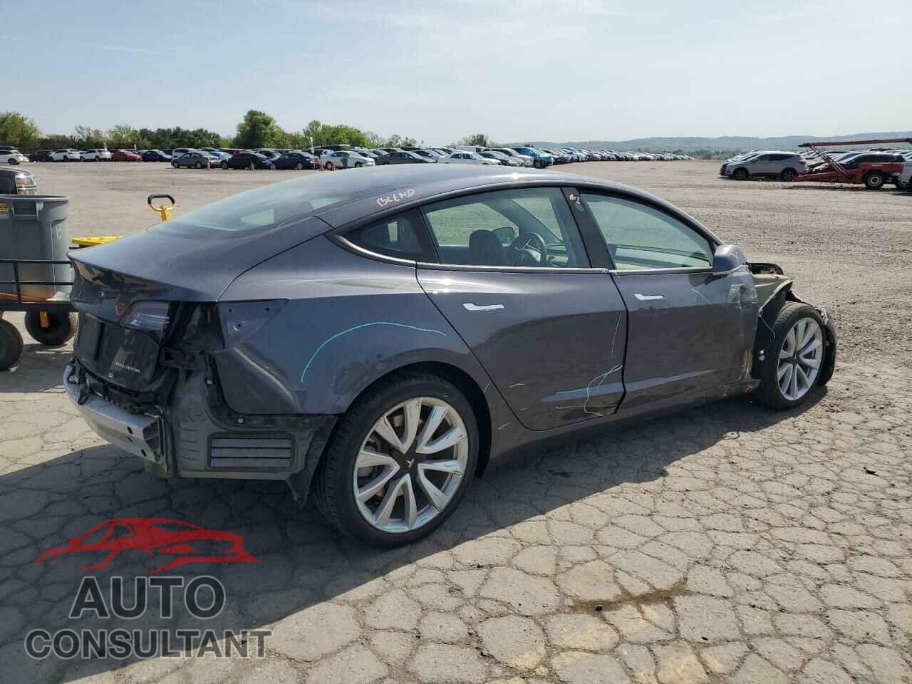 TESLA MODEL 3 2020 - 5YJ3E1EB5LF589907
