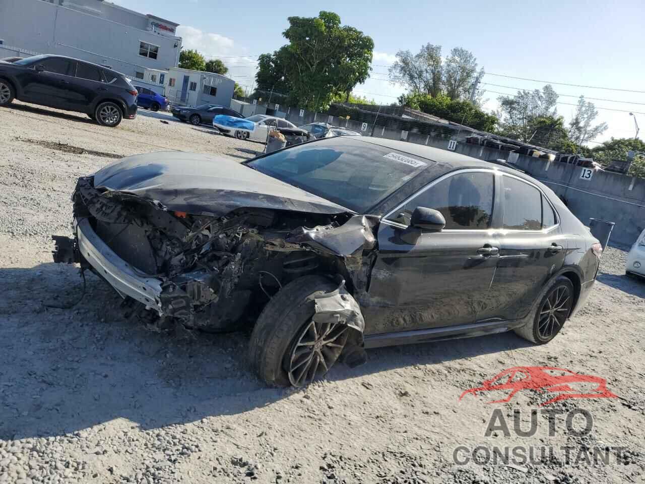 TOYOTA CAMRY 2021 - 4T1G11AK2MU516856
