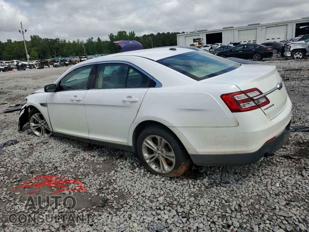 FORD TAURUS 2017 - 1FAHP2D89HG136839