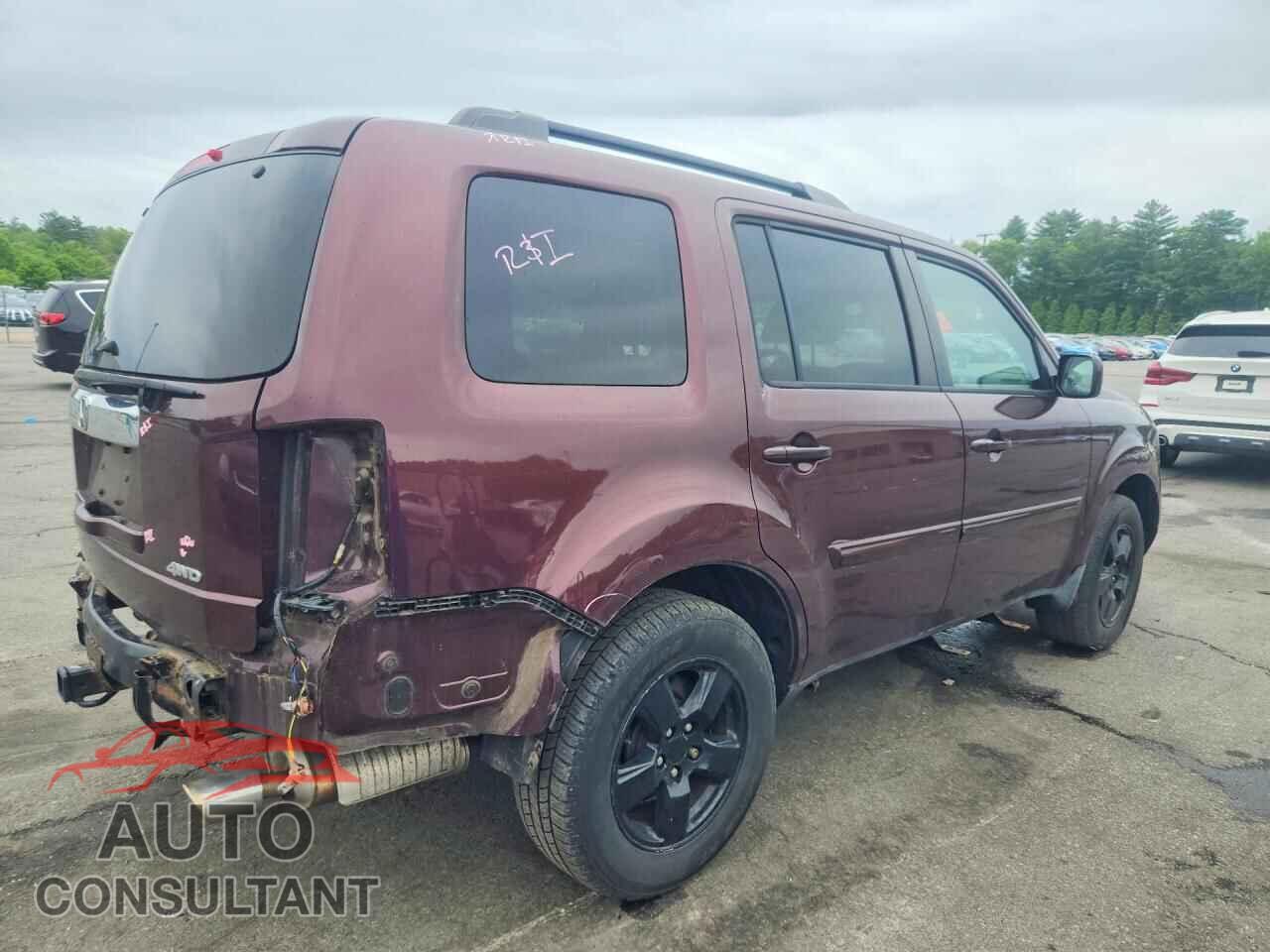 HONDA PILOT 2011 - 5FNYF4H59BB024133
