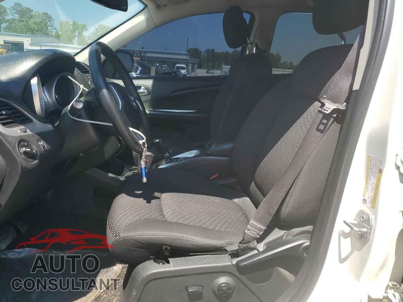 DODGE JOURNEY 2019 - 3C4PDCBB4KT746783