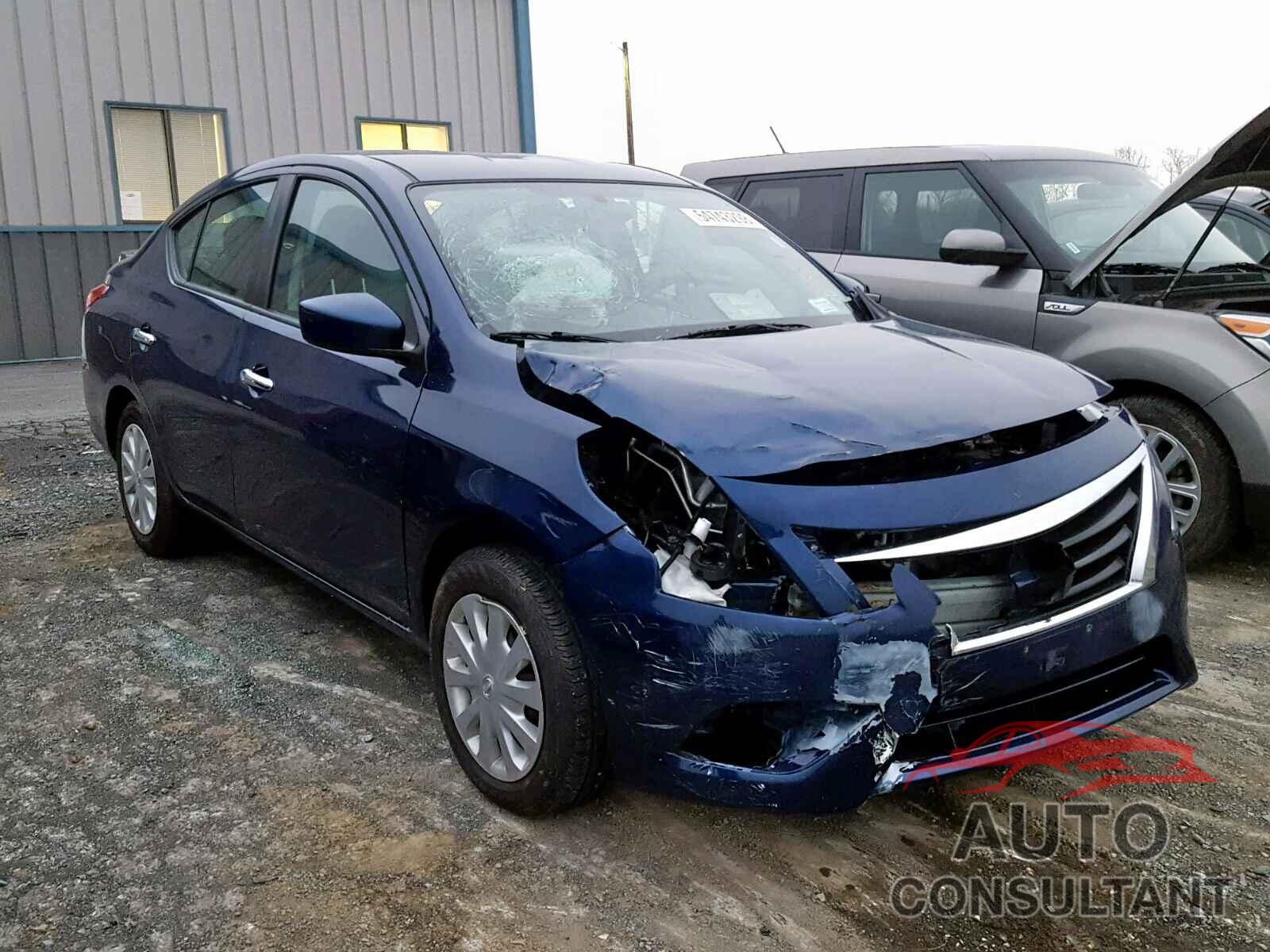 NISSAN VERSA 2018 - 3N1CN7AP4JL823816