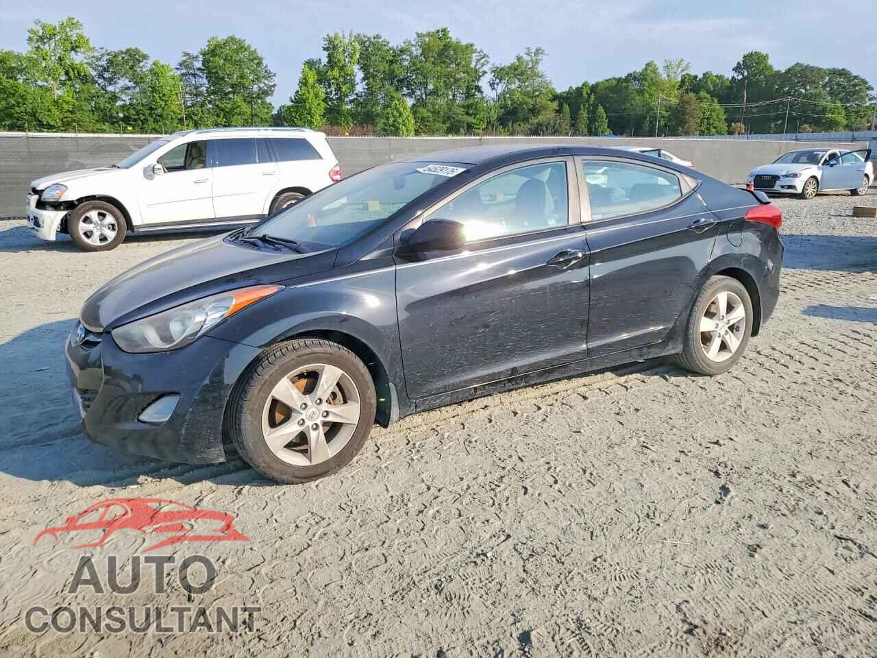 HYUNDAI ELANTRA 2012 - KMHDH4AE9CU367287