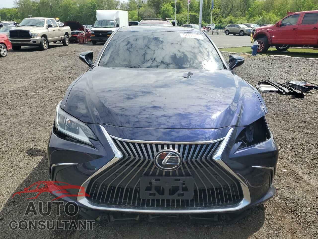 LEXUS ES350 2019 - 58ABZ1B1XKU027281