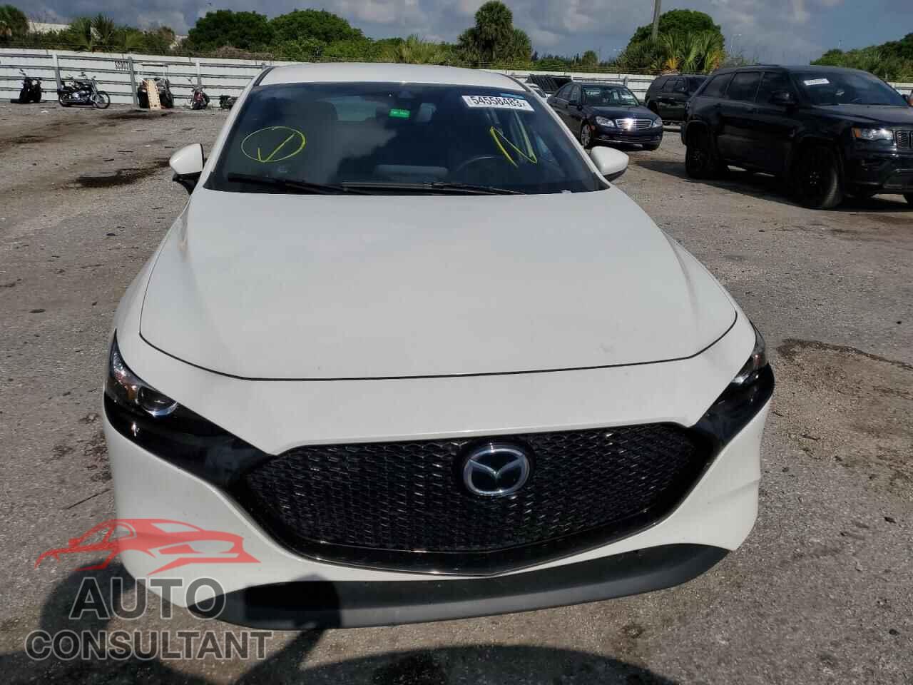MAZDA 3 2021 - JM1BPAJLXM1300972