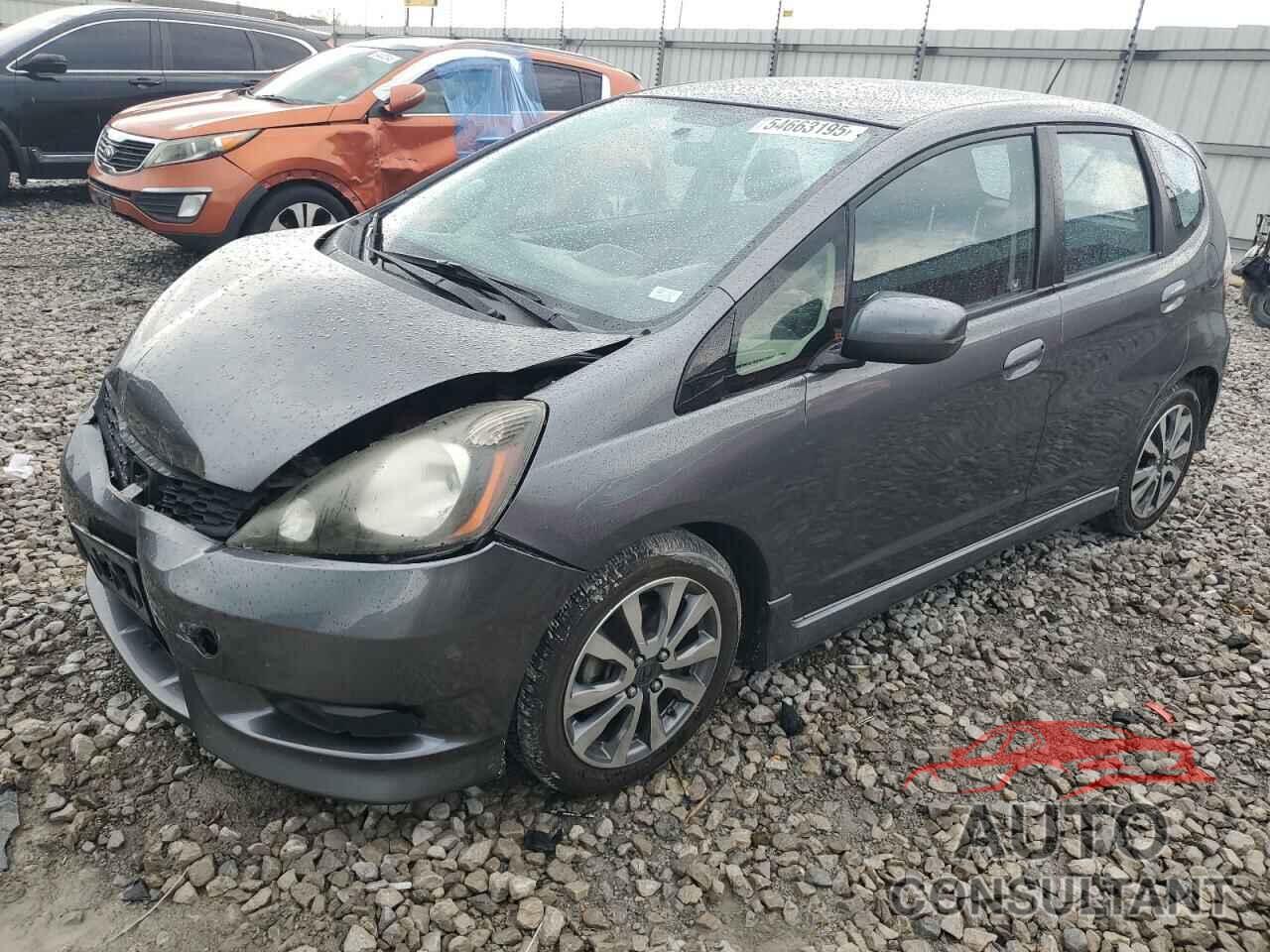 HONDA FIT 2013 - JHMGE8H55DC019449