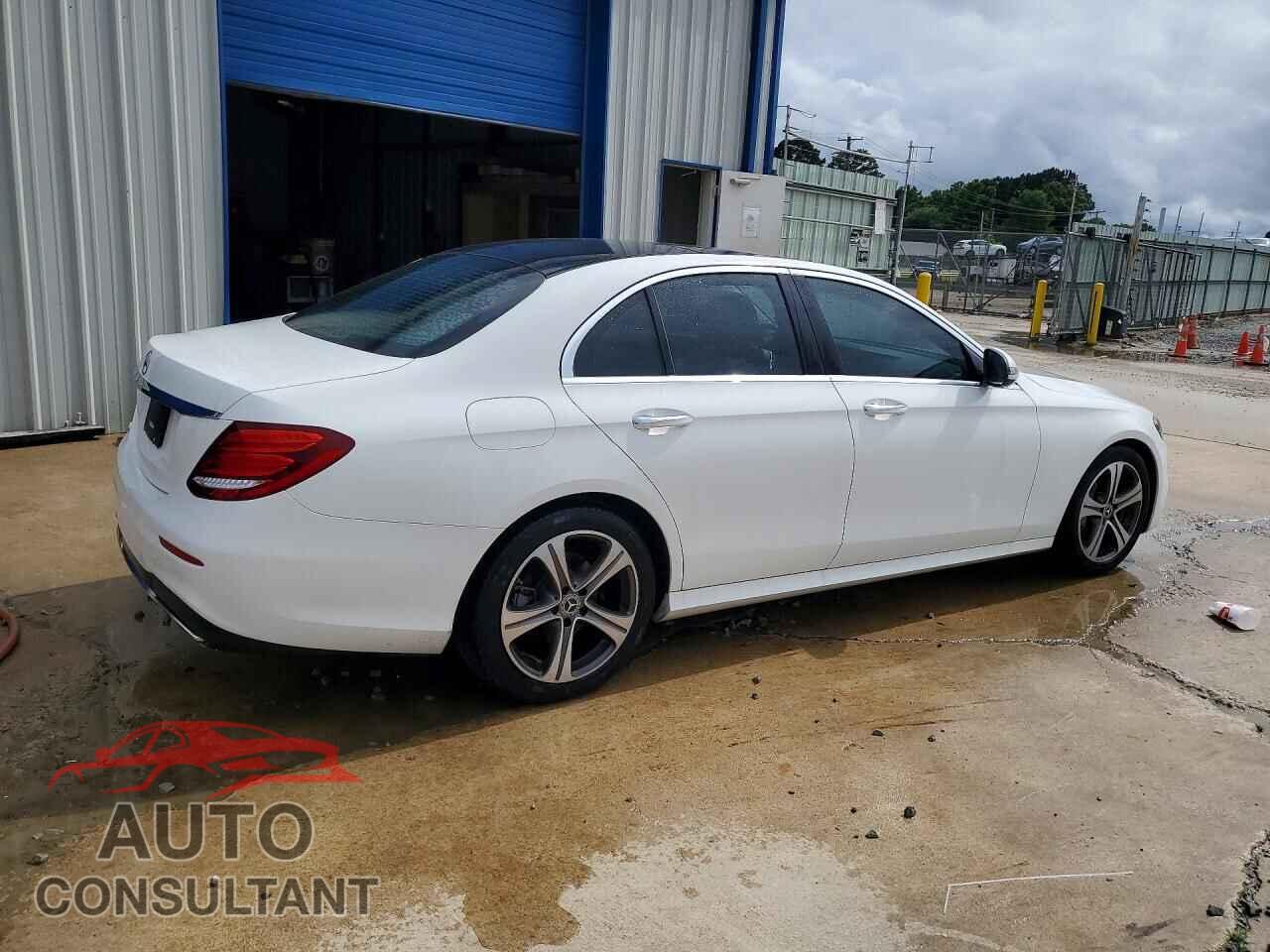 MERCEDES-BENZ E-CLASS 2020 - WDDZF8DB9LA752106